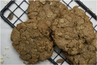 Oatmeal Raisin Cookies 